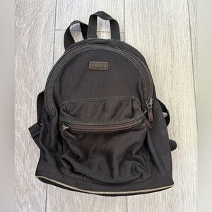 Guess Y2K rare vintage backpack in black - GUC.